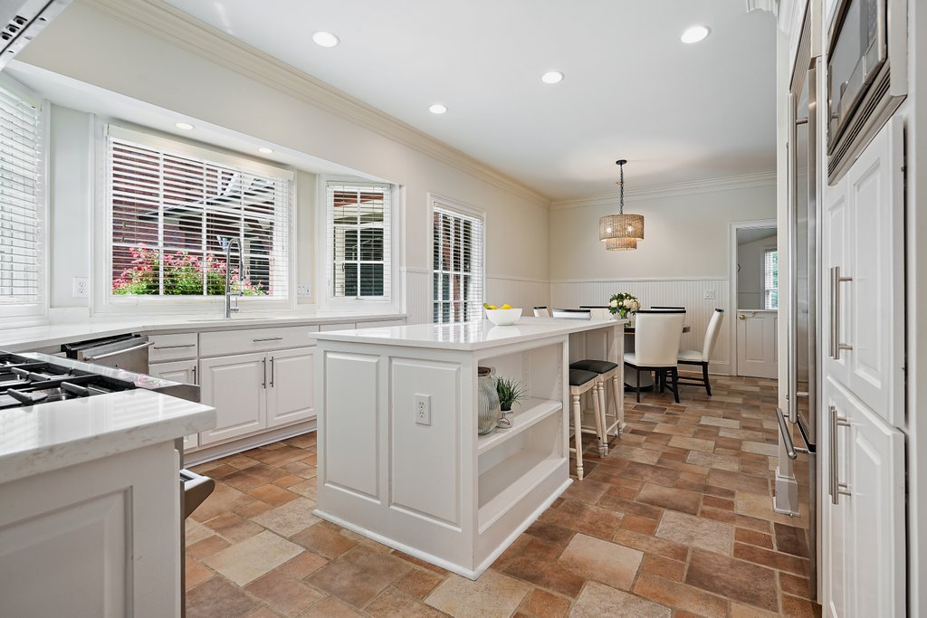 Kitchen at 10470 Stanyan St